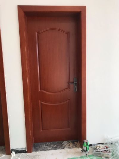 安装室内门