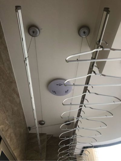 安装晾衣架