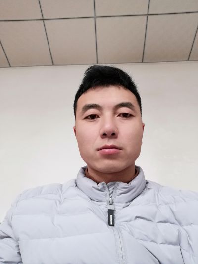 木工，按套装门，玻璃门，组装家具，吊顶。