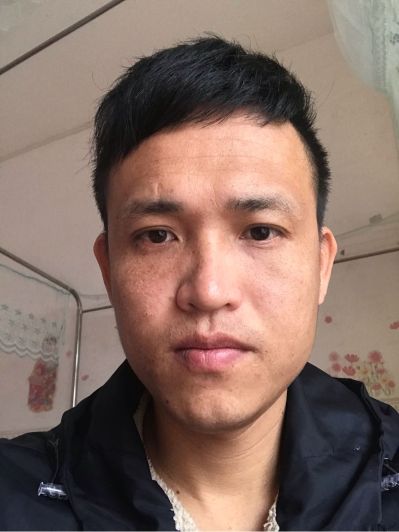 安装维修灯具