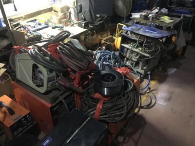 专业焊机维修，发电机组维修！