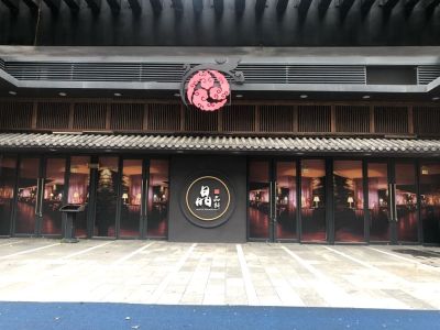 广告装饰