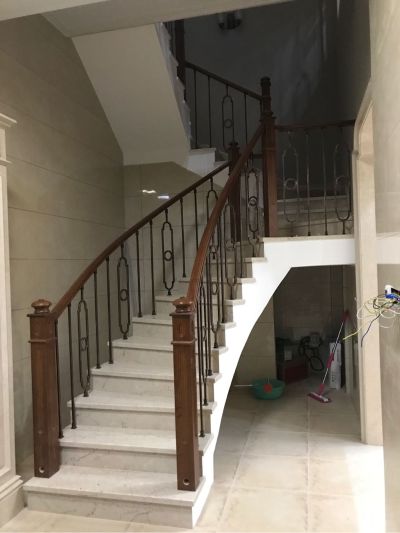 楼梯木门家具安装楼梯家具