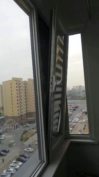 铝合金门窗维门窗服务门窗维修安装