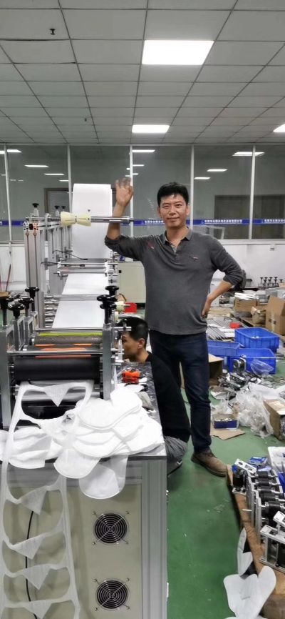 安装家具定制家具产品安装师傅