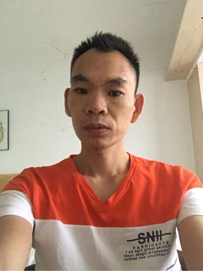 安装展示柜展柜安装衣柜橱柜门等无
