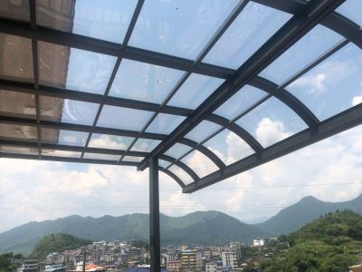 电工卫浴雨棚电工