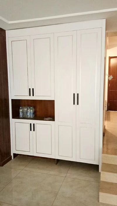 承接家庭安装衣柜，橱柜，订制家具！办公家具！