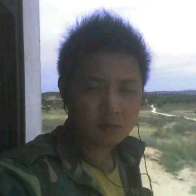 徐州易帮家装服务承接各类瓷砖美缝、灯具拆装、定制家具、办公家具拆装、客厅办公室山水囯画定制等多方家装服务，电话15996911261，抖音唯一官方号:YIBANG0516