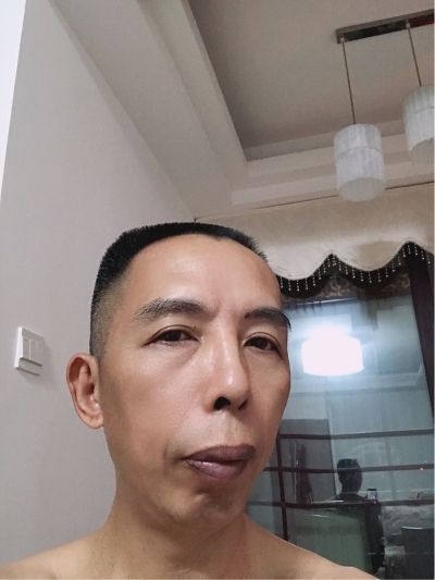 厨师衣柜安装