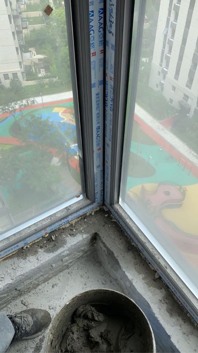 中骏琉金街区 水晶吊灯 直径90 24头水晶吊灯 有脚手架
