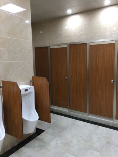 卫生间隔断卫生间隔断板