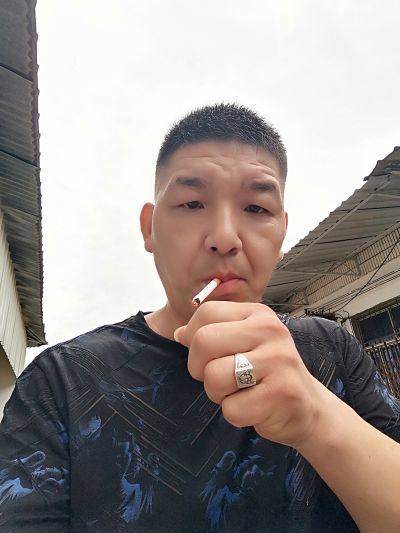 承接各种杂活厨师十年司机比证