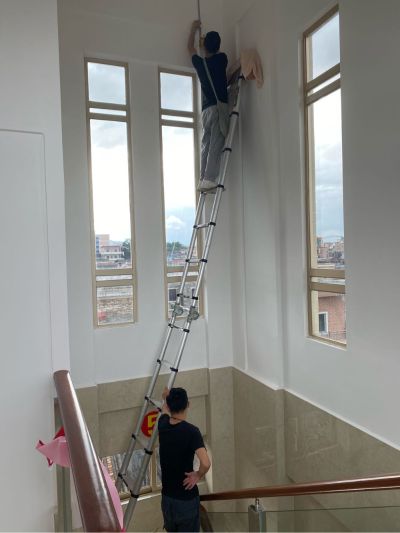 窗帘电动窗帘