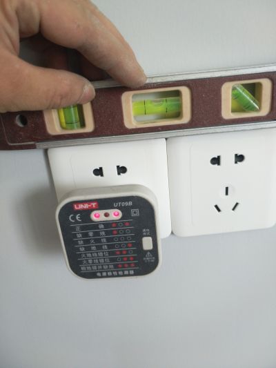 安装面板灯具安装灯具面板水电改造安装