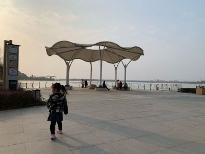 需要更换下滑轨