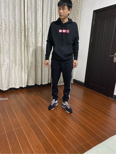 卫浴灯具安装
