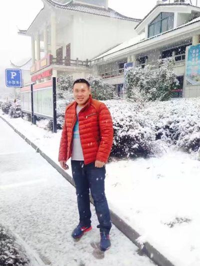 水电灯具维修水电卫浴安装电动晾衣架窗帘灯具维修