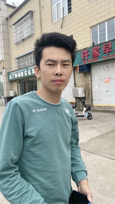 装修全屋定制橱柜衣柜酒柜卫浴淋浴房
