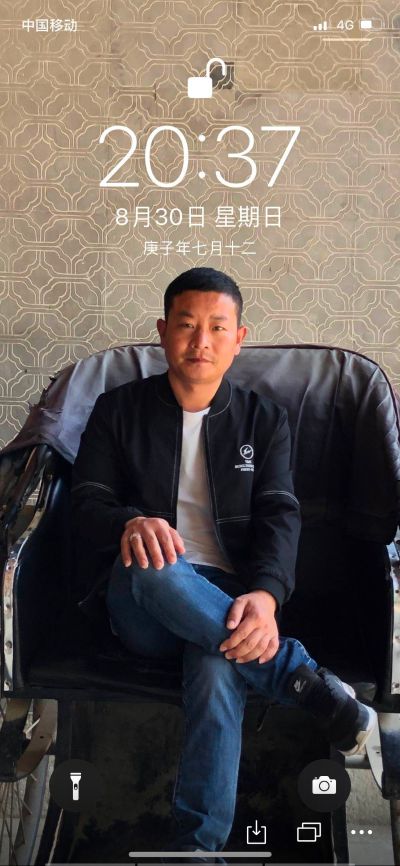 铺一半的地板，