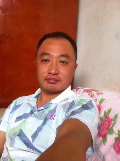 卫浴灯具安装