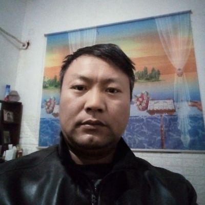 安开关灯具侯师傅电工安开关插座灯专业工程电工