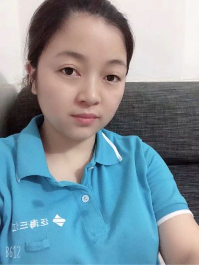 电子厂工人