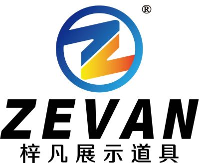卡通摆件油漆表面有磕碰，需要修复，油漆我会寄到现场