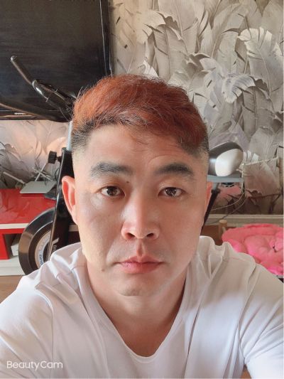 壁纸壁布铺贴家庭软装施工