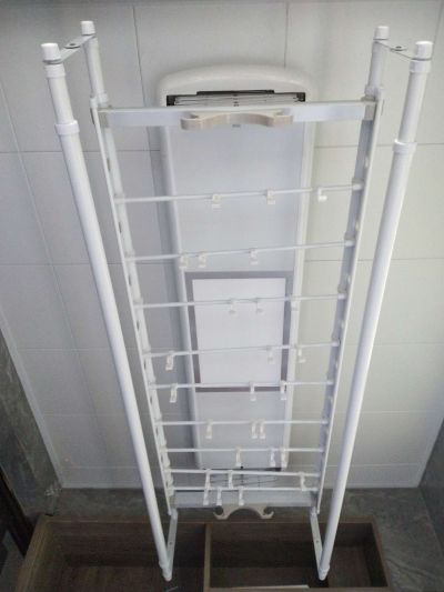 今上午完成一个转角晾衣架，龙湾奥体城