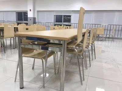 不锈钢餐桌椅