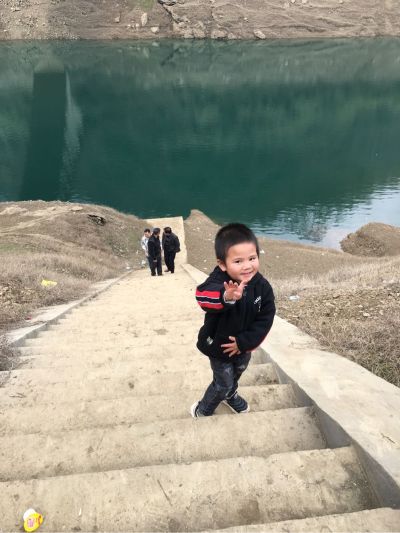 专业安装门窗