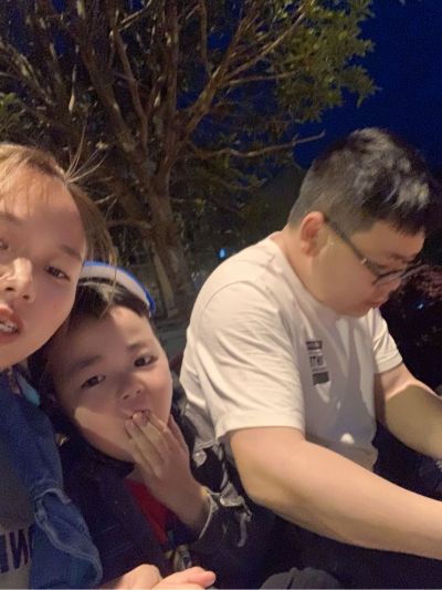 安装门专业安装门窗玻璃贴膜