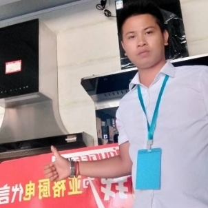 做厨柜洗烟机安装橱柜地柜安装油烟机。