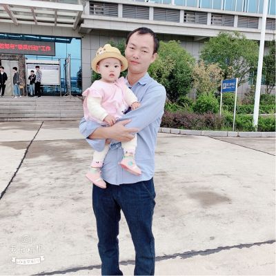 搬运水电泥工