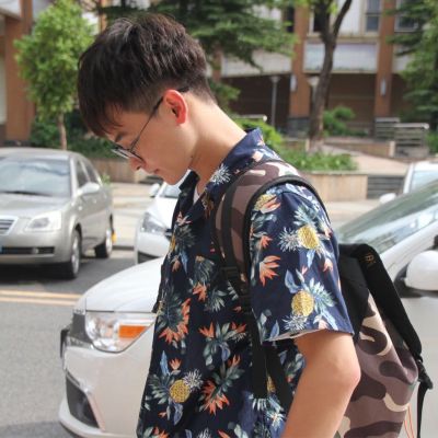 加固石膏线以及脱落的补好感谢