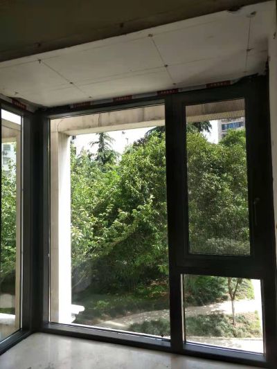 专业制作安装铝合金门窗阳光房