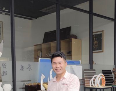 发到现场的货断了、需要油漆工、氩付焊电焊，