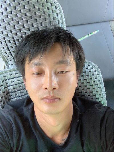 拆装家具打孔