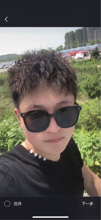贴墙布