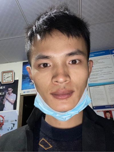 展柜酒店安装无