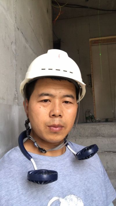 万能小哥