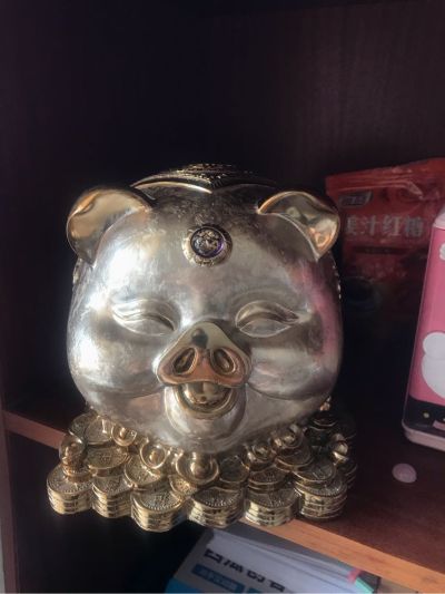水电电工水管装灯