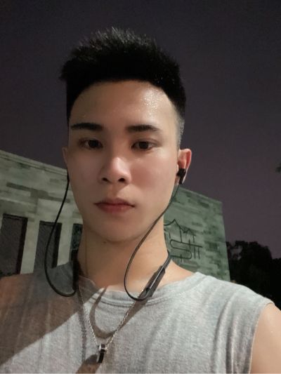 汽配销售工人