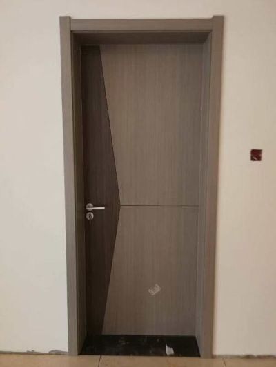 木门安装