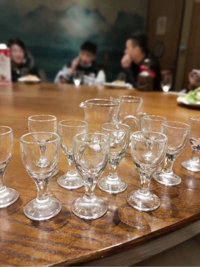 水钻打洞
