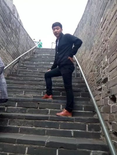 咯啦咯呢