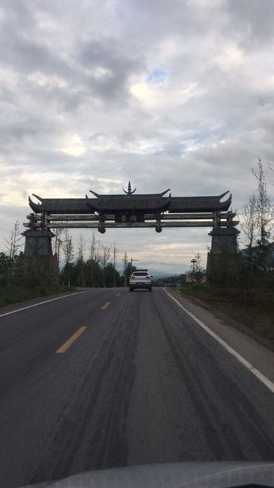 无钢结构彩钢板钢结构安装电焊