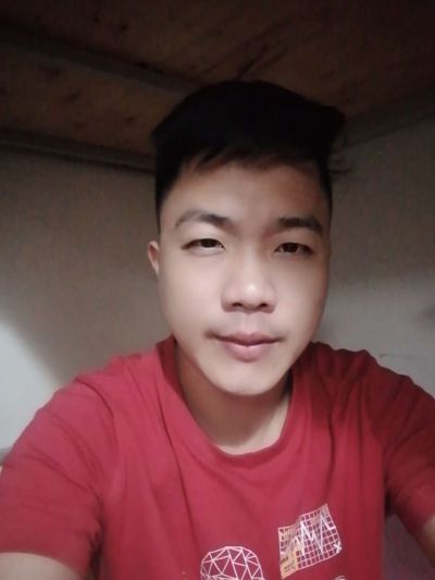 贴墙纸