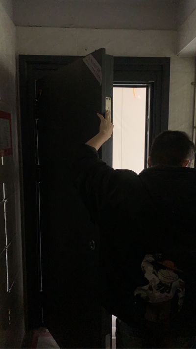 房门安装